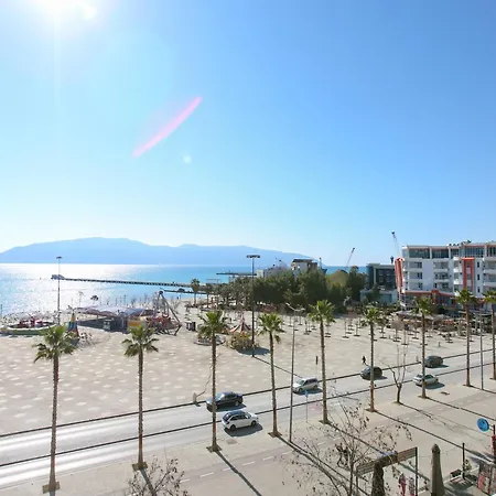 In With Sea Views * Wlora