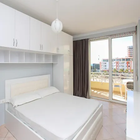 Apartament In With Sea Views