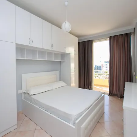 In With Sea Views Apartment *